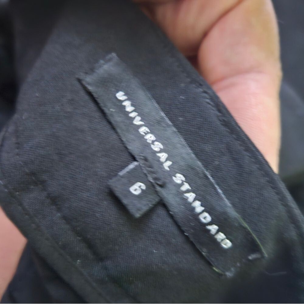 Universal Standard Sylvia Wool Blend Trousers Ankle in Black - Picture 4 of 8